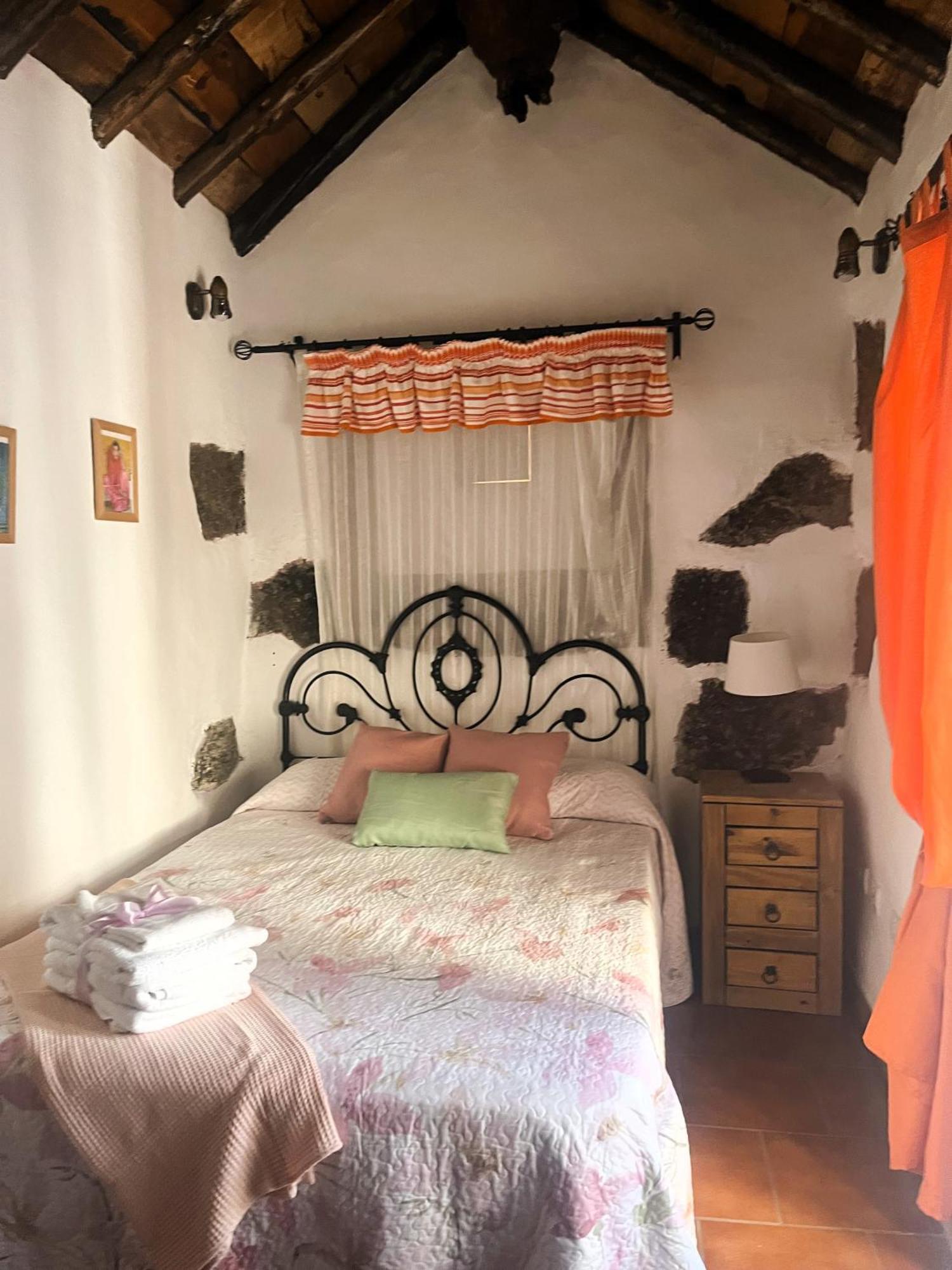 Stunning Rustic House El Pinar & Wifi Vendégház Kültér fotó
